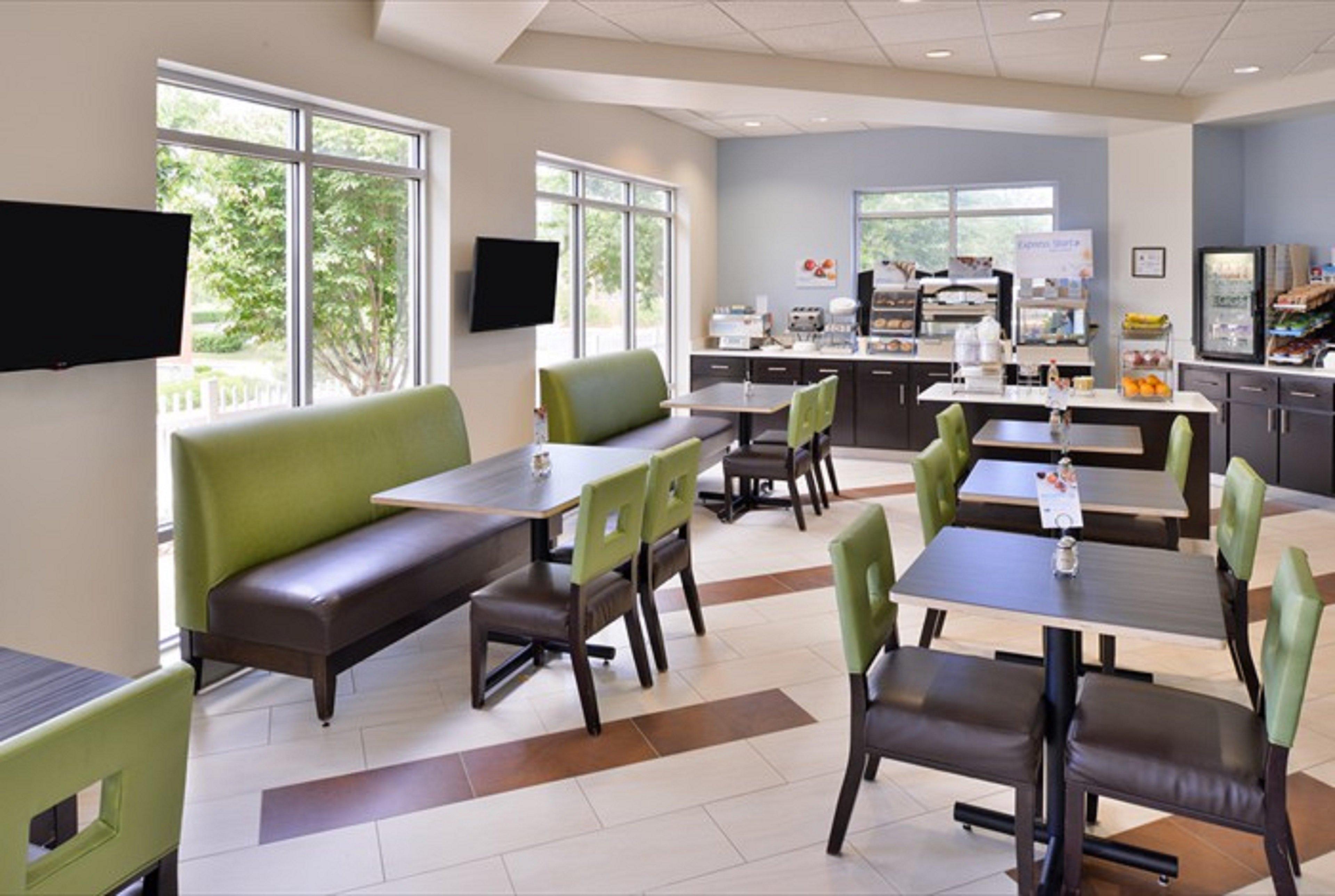 Holiday Inn Express Hotel & Suites Mooresville - Lake Norman By Ihg Экстерьер фото