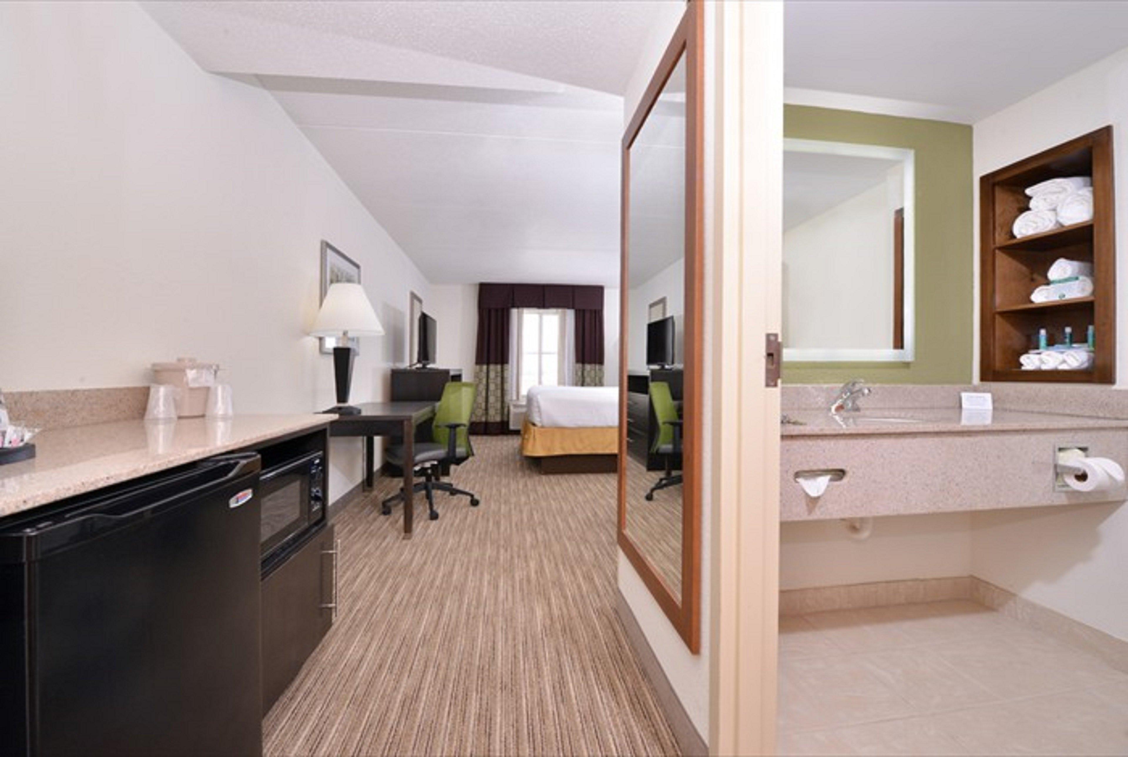 Holiday Inn Express Hotel & Suites Mooresville - Lake Norman By Ihg Экстерьер фото