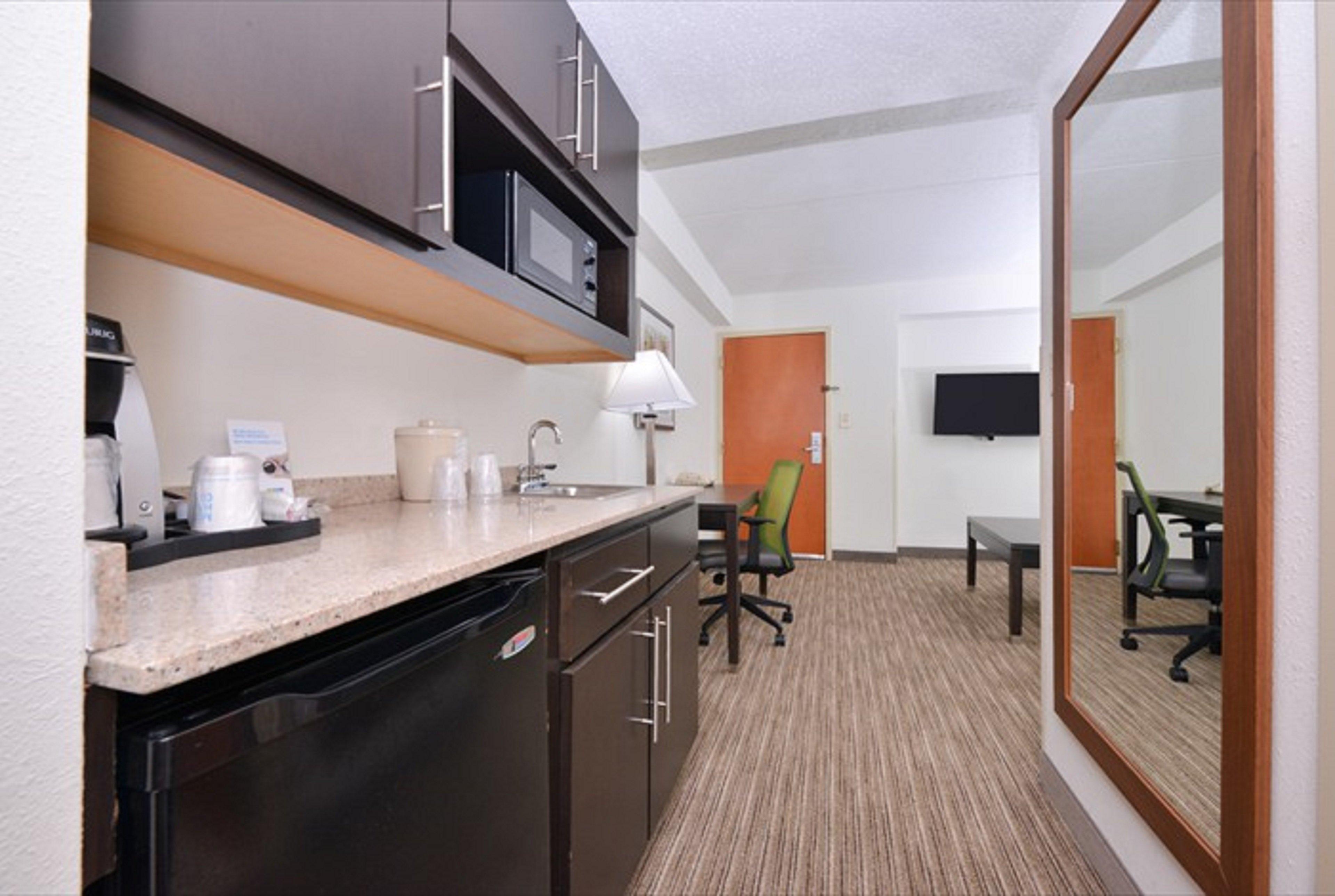 Holiday Inn Express Hotel & Suites Mooresville - Lake Norman By Ihg Экстерьер фото
